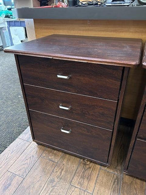 Rollabout Embroidery Plus IV in Brazillian Cherry Open Boxed