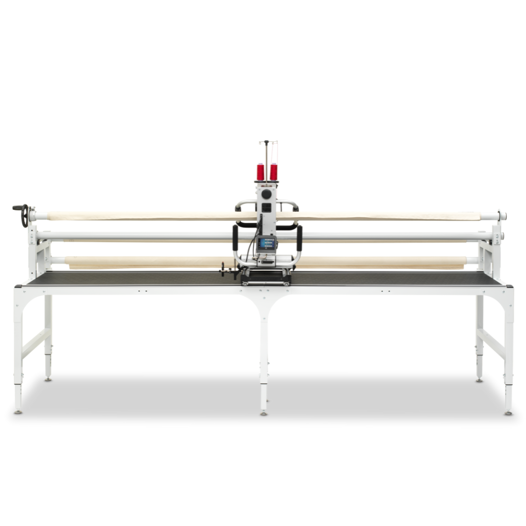 Bernina Q20 with 10' Studio Frame.