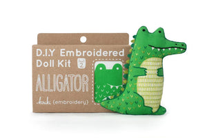Aligator Embroidery Kit