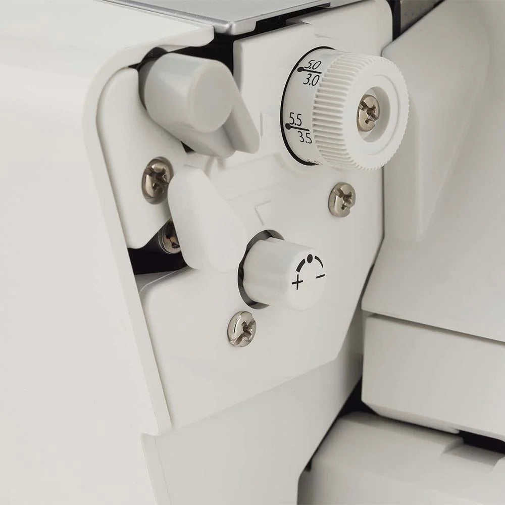 Juki MO-2800 2/3/4 Air Threading Overlock Machine