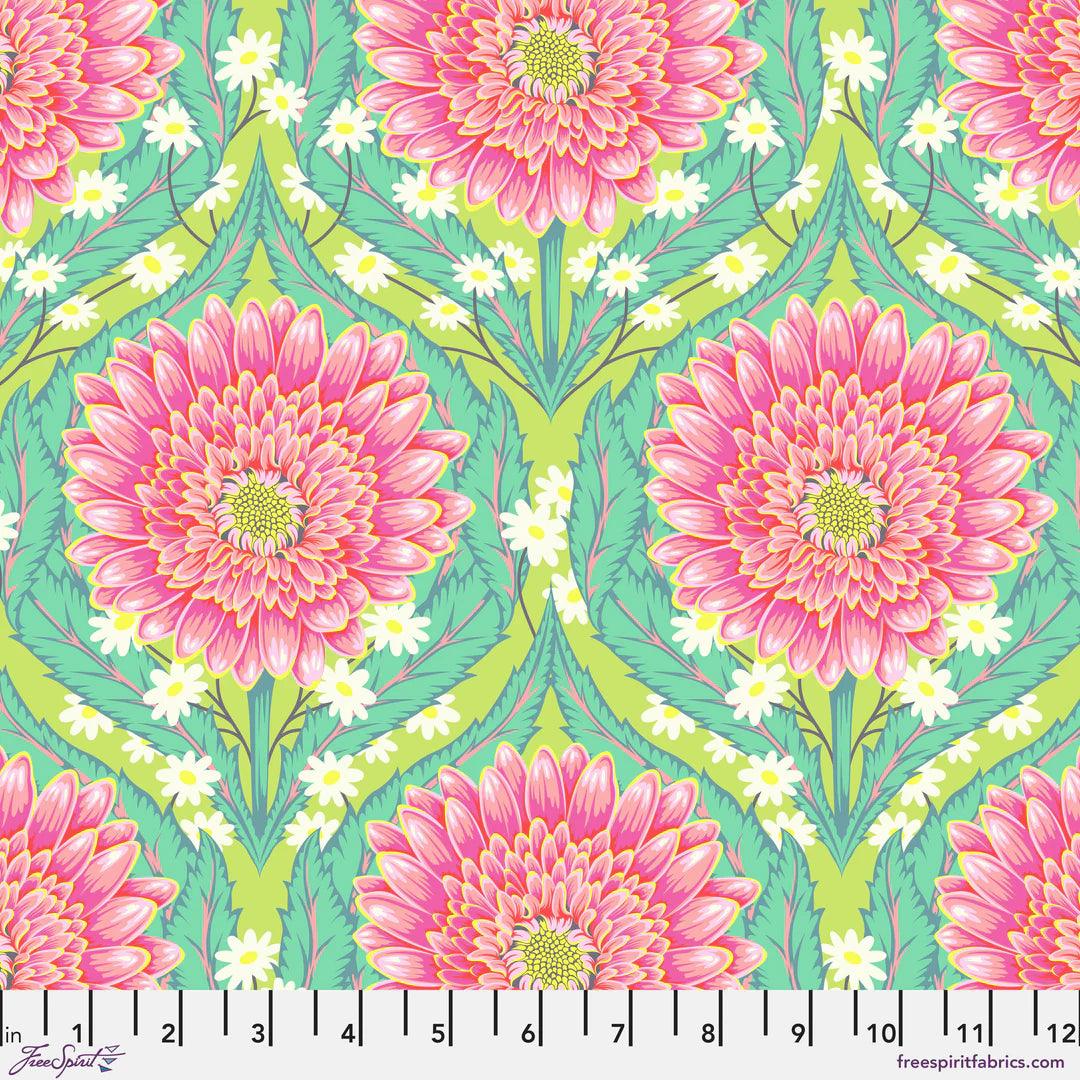 Tula Pink Untamed - Daisy and Confused in Moonbeam - Meissner Sewing and Vacuum