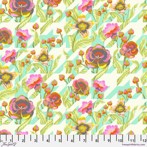 Tula Pink Untamed - Puppy Love in Moonbeam - Meissner Sewing and Vacuum