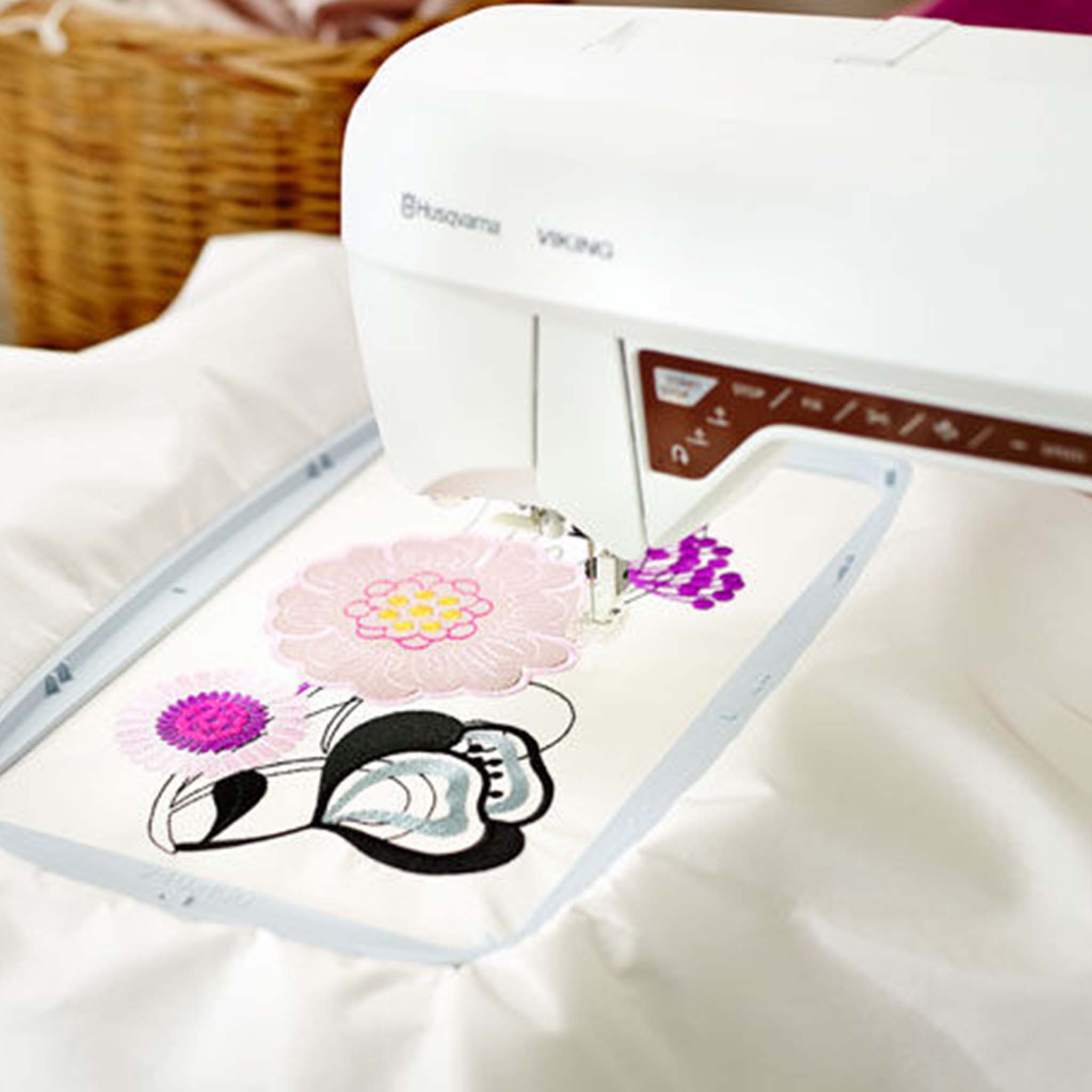 Viking Designer Topaz 40 Sewing  & Embroidery Machine