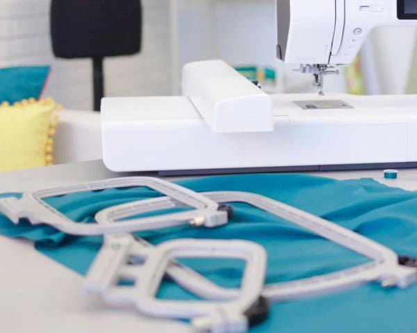 Bernette B70 Deco Embroidery Machine