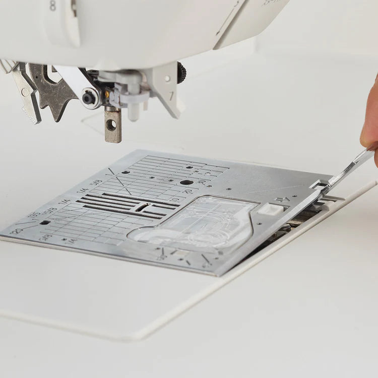 Juki Kirei HZL-NX7 Sewing & Quilting Machine