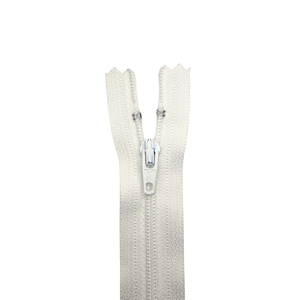 YKK 18" #3 Coil Zipper Vanilla