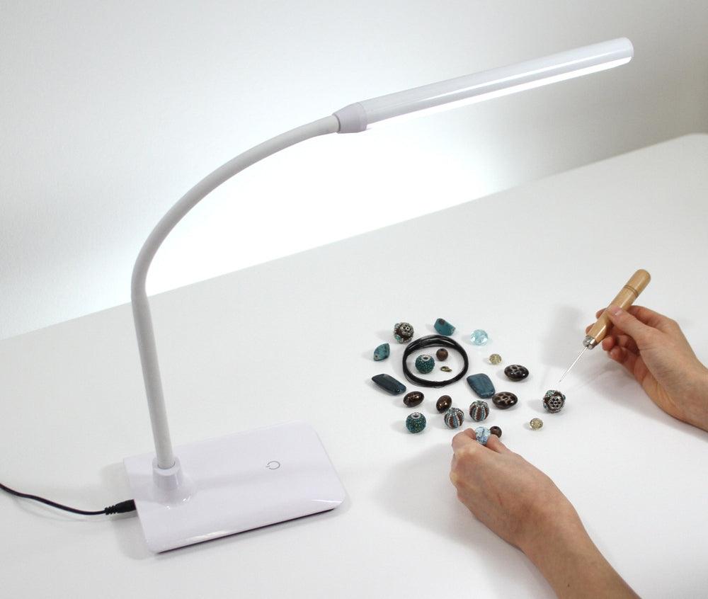 Daylight UnoLamp Table - Meissner Sewing and Vacuum