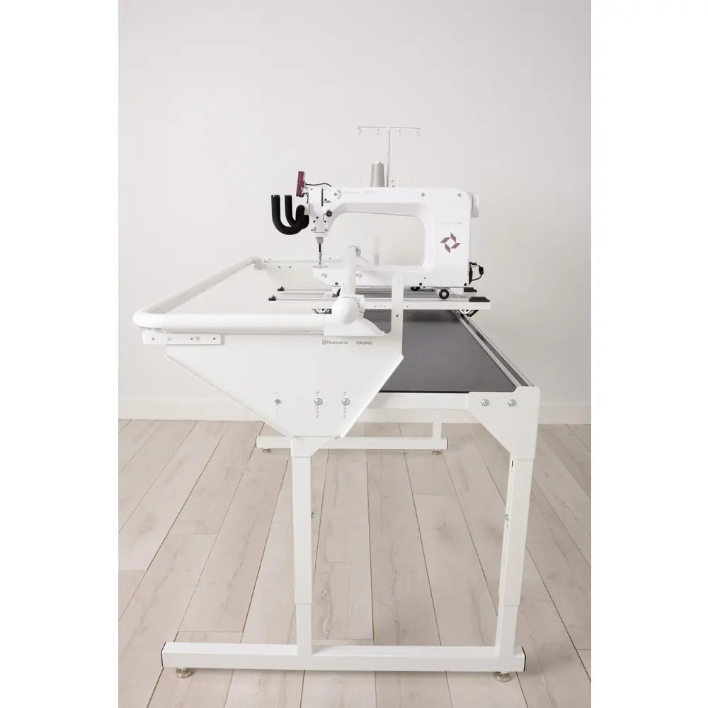 Husqvarna Viking Platinum Q165 Longarm Quilting Machine w/ 5ft Frame - Meissner Sewing and Vacuum