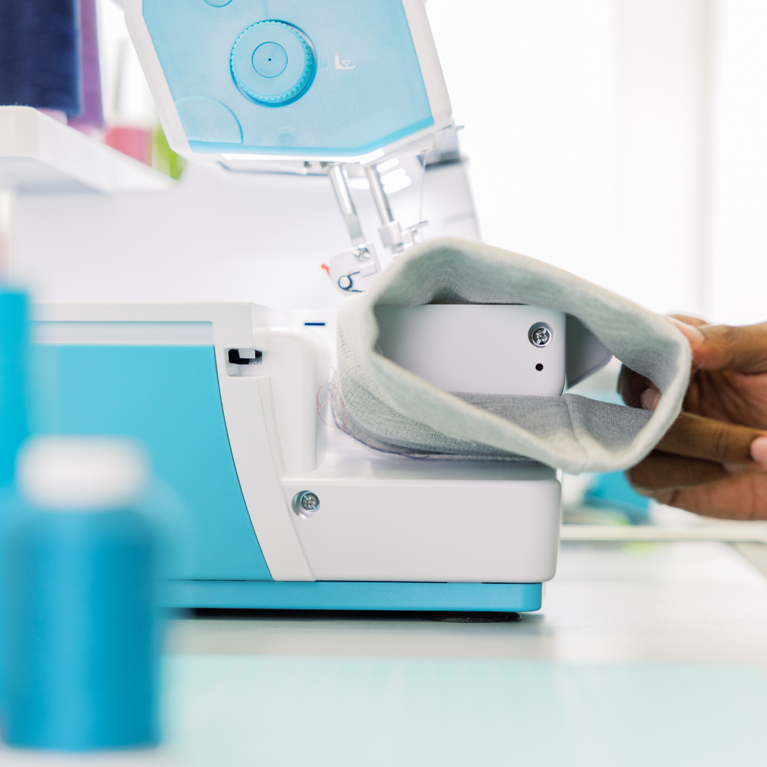 B68 Maker Edition Serger Machine