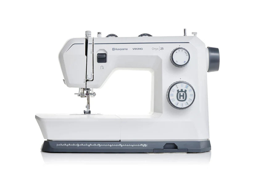 Husqvarna Viking Onyx 25 Sewing Machine