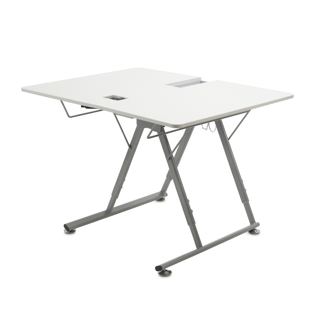 Bernina Q16 with Adjustable Folding Table