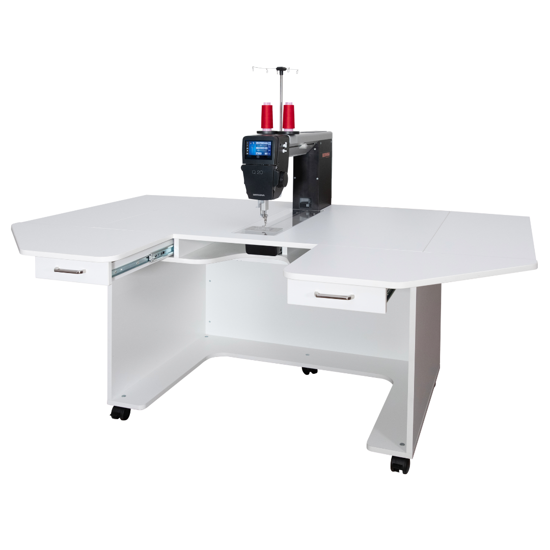 Bernina Q20 with Standard Table by Horn