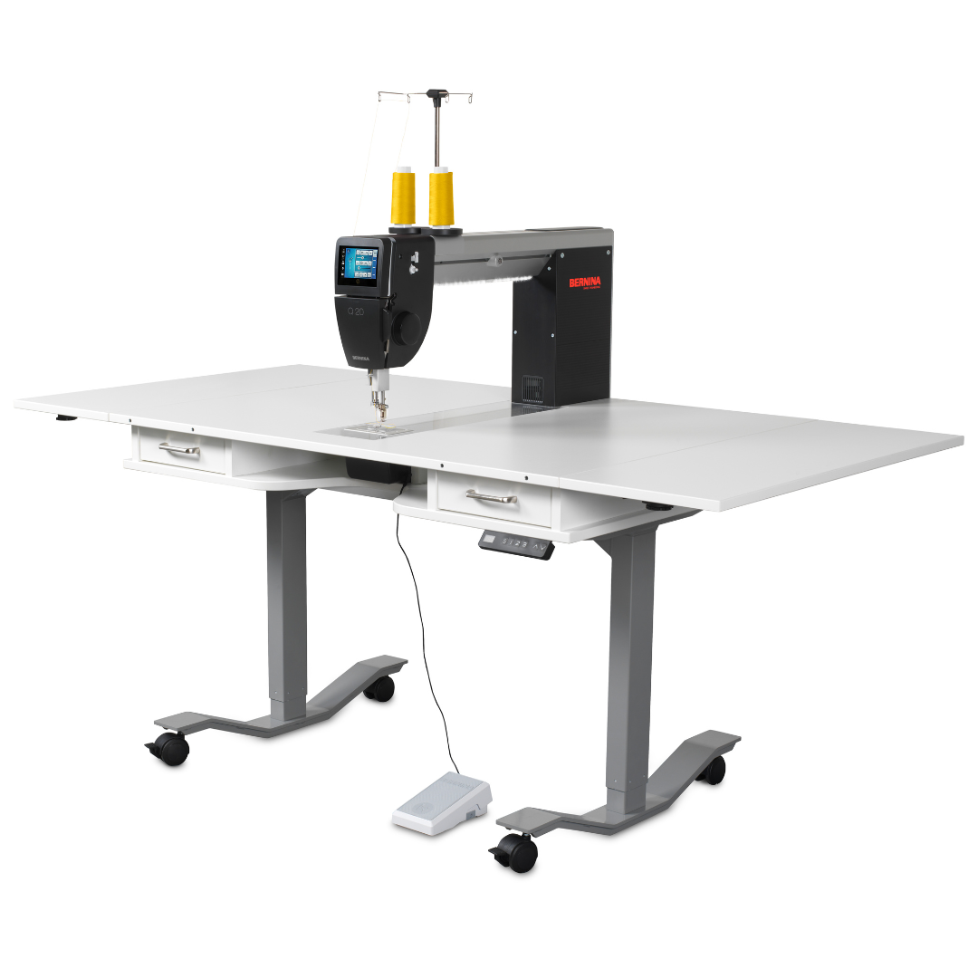 Bernina Q20 with Lift Table by Horn