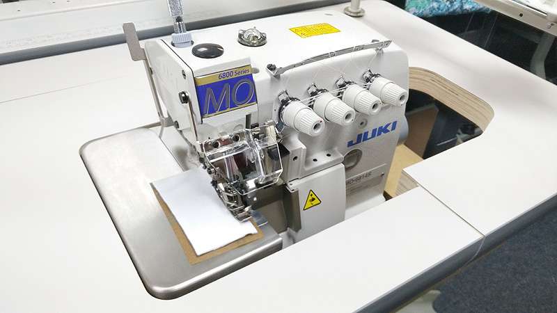 Juki MO-6814S - 4 Thread High-speed Overlock Industrial Serger with Table, Stand and Servo Motor