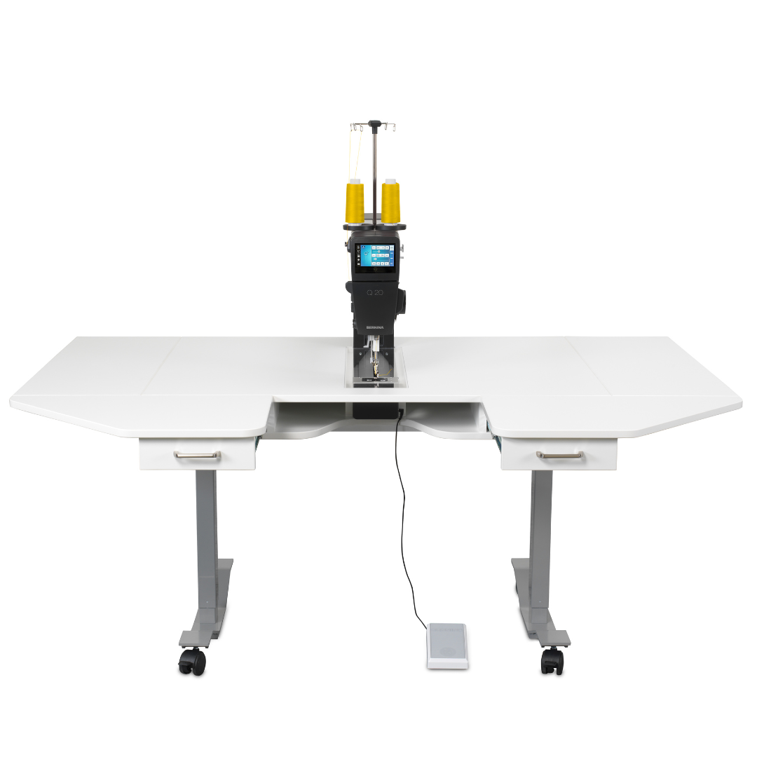 Bernina Q20 with Lift Table by Horn