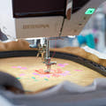 BERNINA Midi Embroidery Hoop 10.4" x 6.5"