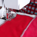 Bernina L860 Overlock Machine - Meissner Sewing and Vacuum