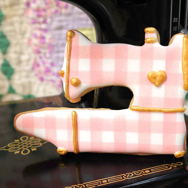 Featherweight Cookie Cutter