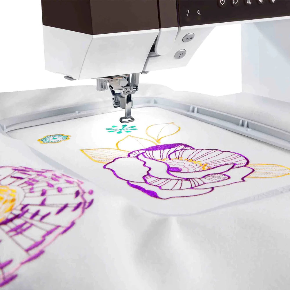 Pfaff Creative Ambition 640 Sewing and Embroidery Machine