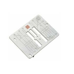Bernina Needle Plate Straight Stitch/CutWork 8 series (820/830/880)
