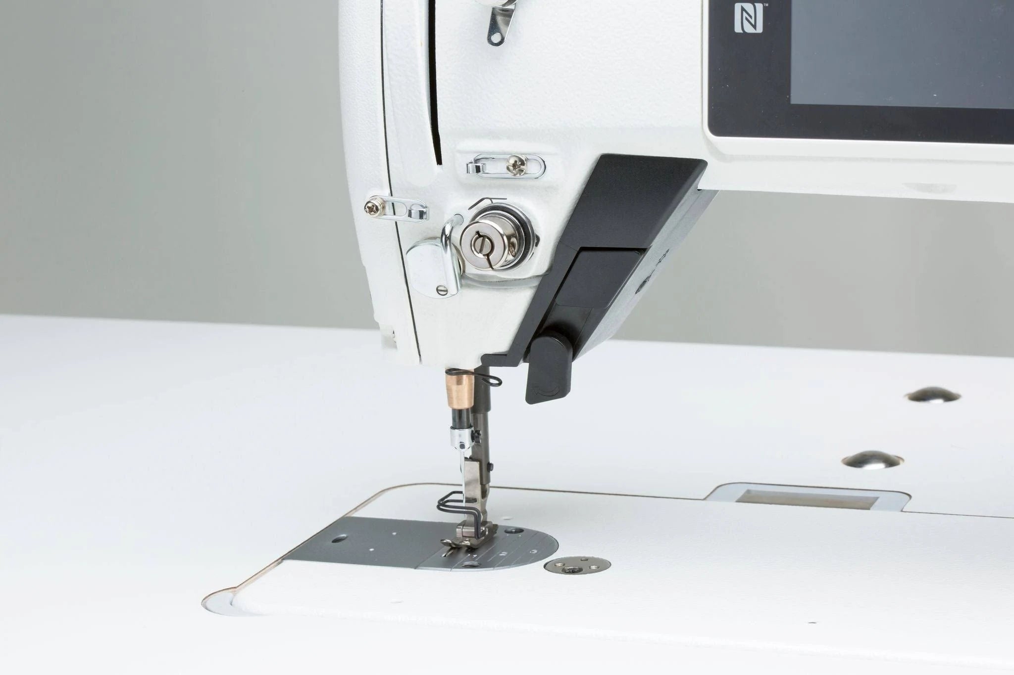 Juki J-150QVP Industrial Sewing and Quilting Machine